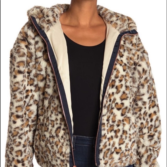 Lucky Brand Jackets & Blazers - NWT Lucky Brand Leopard Plush Faux Fur Hooded Jacket Size M